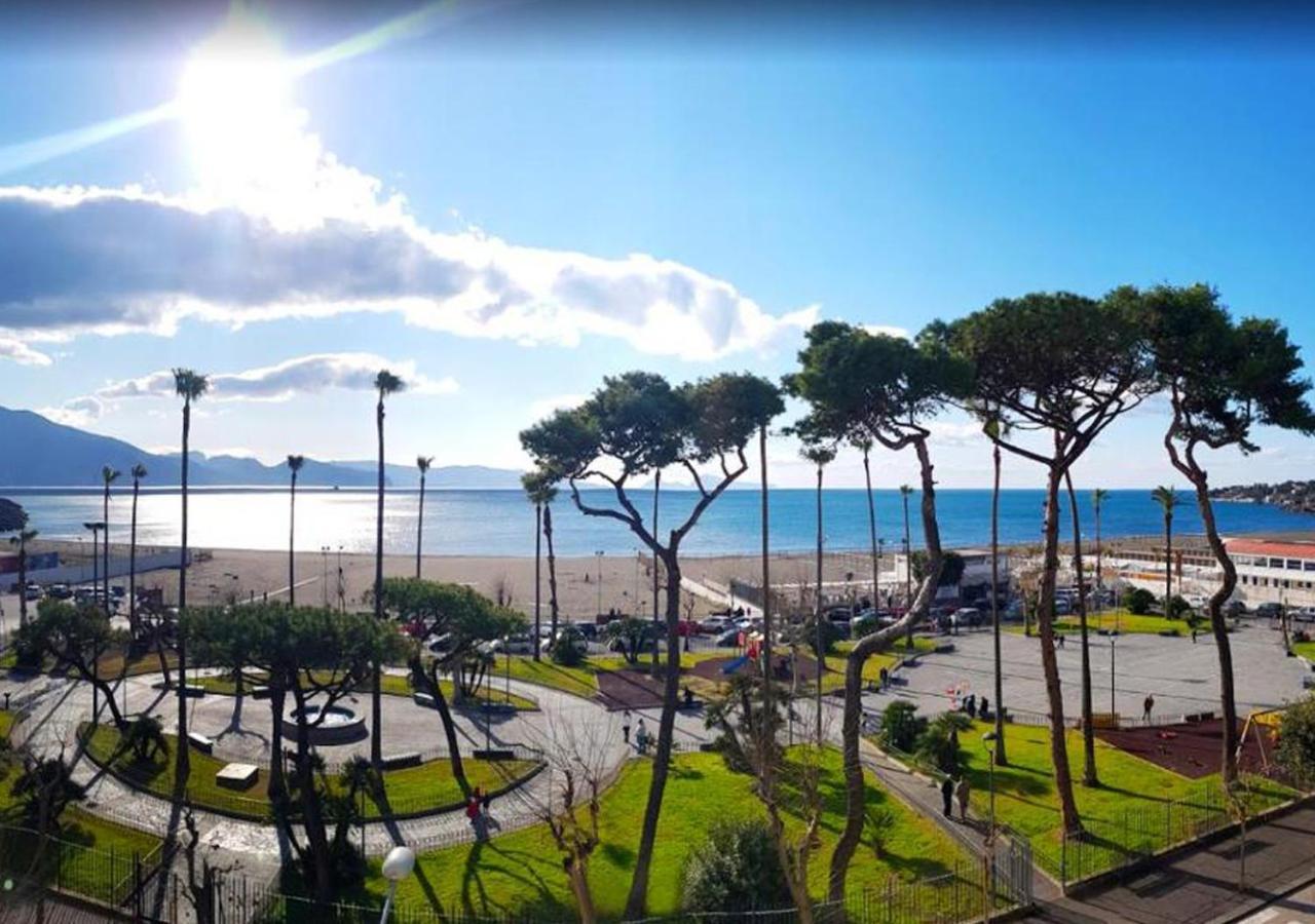 Villa Oplonti - Tra Napoli, Pompei E Sorrento Torre Annunziata Dış mekan fotoğraf